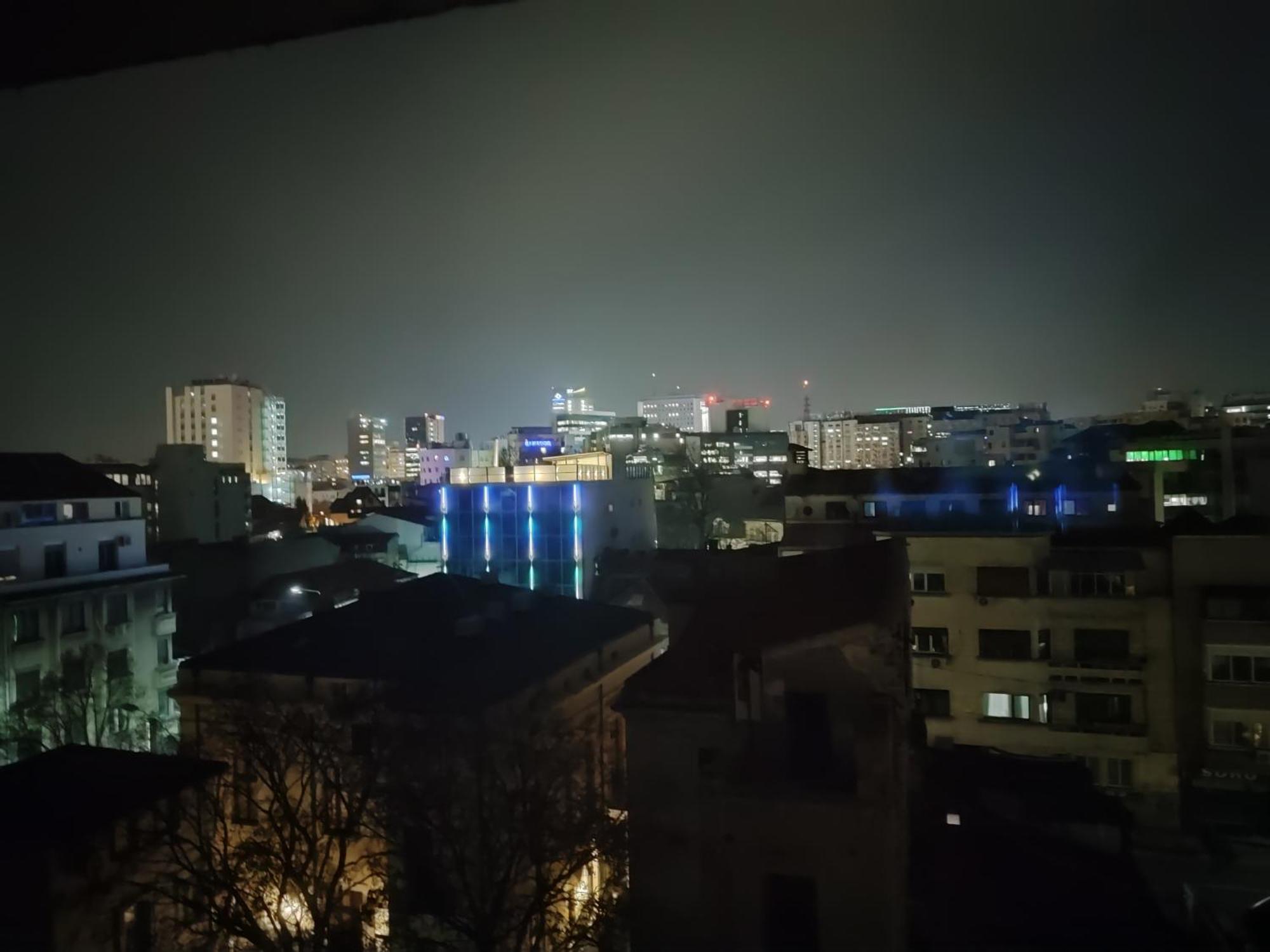 Cochet Piata Victoriei